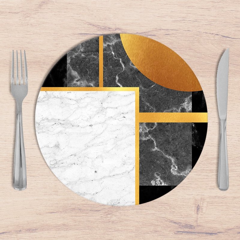 Kit: 4 Capas de Sousplat Redondo Golden Black - 35x35 Kit: 4 Capas de Sousplat Redondo Golden Black - 35x35