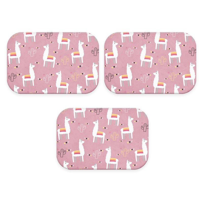 Kit: 3 Tapetes Antiderrapantes Pink Lhama - 40x60 Kit: 3 Tapetes Antiderrapantes Pink Lhama - 40x60
