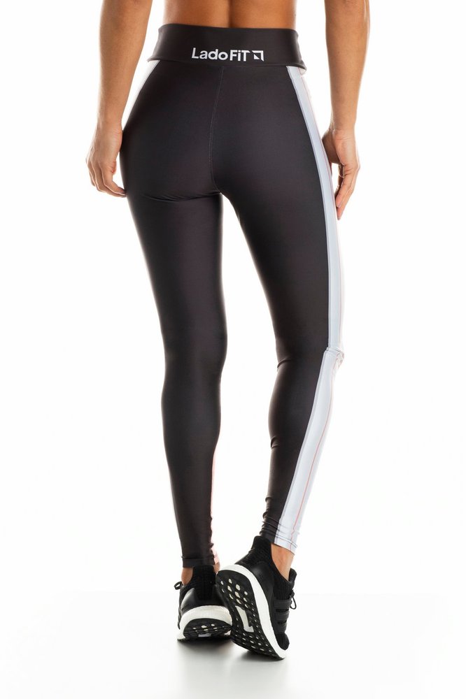 Calça legging wild preta com detalhe lateral zebra bege